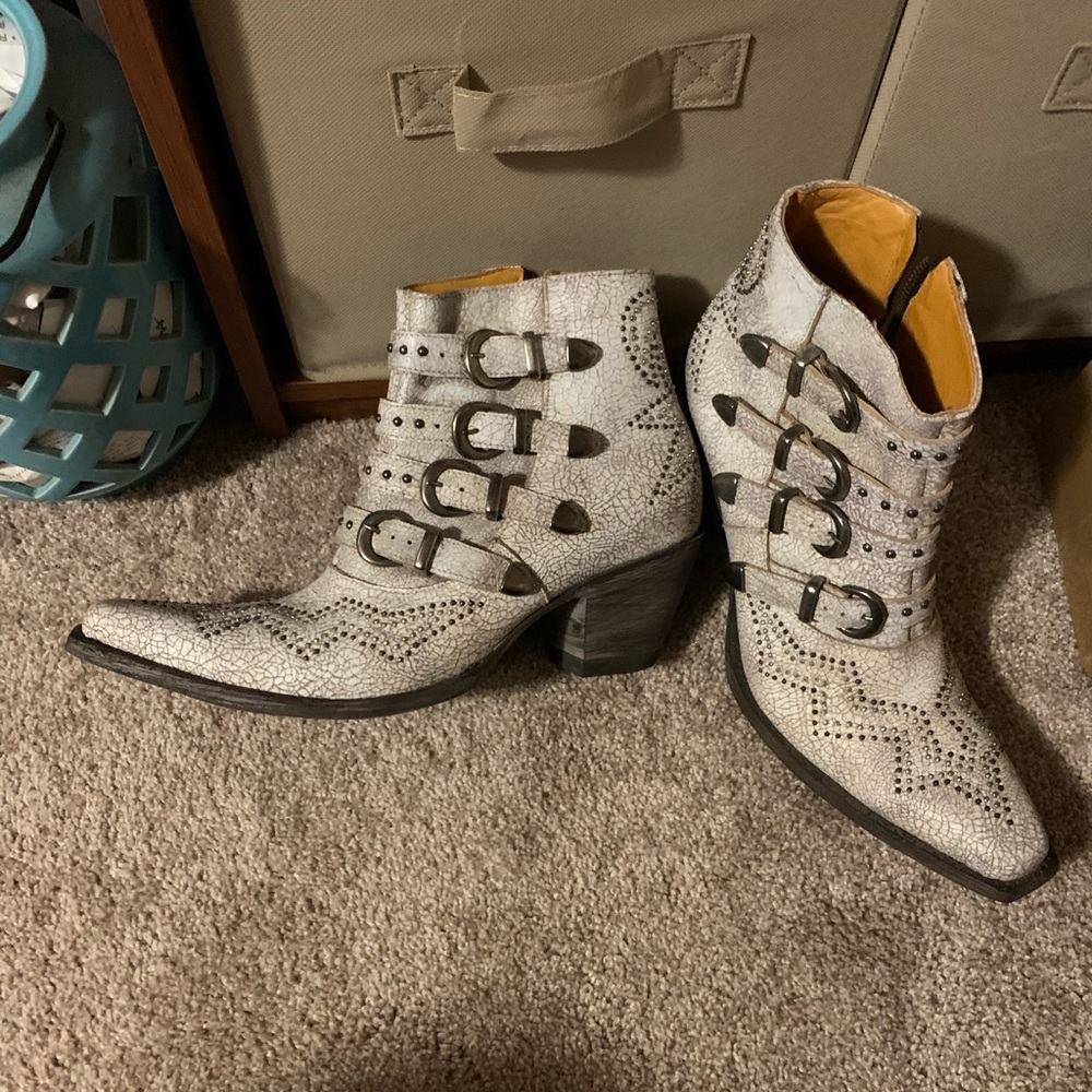 Old Gringo Size 9.5 fit like a 10!